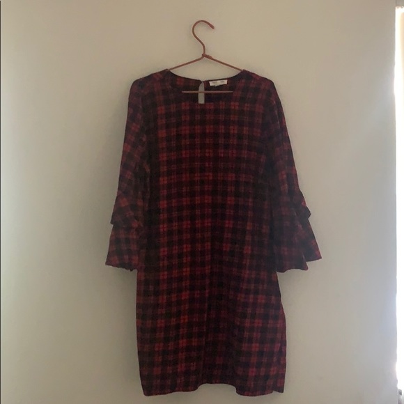 Dresses & Skirts - Black and Red dress